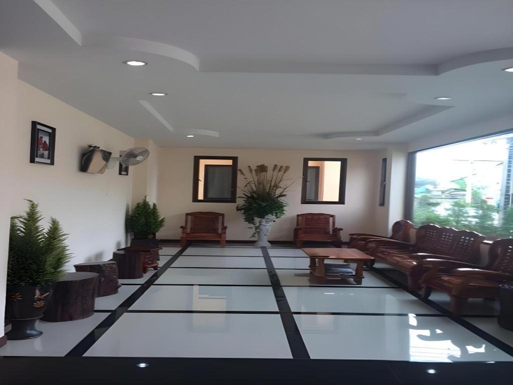 V.R.Mansion Hotel Phatthalung Kültér fotó